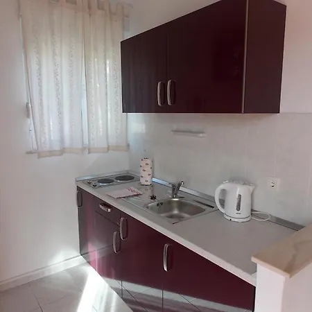 דירה Apartmenthouse טרוגיר