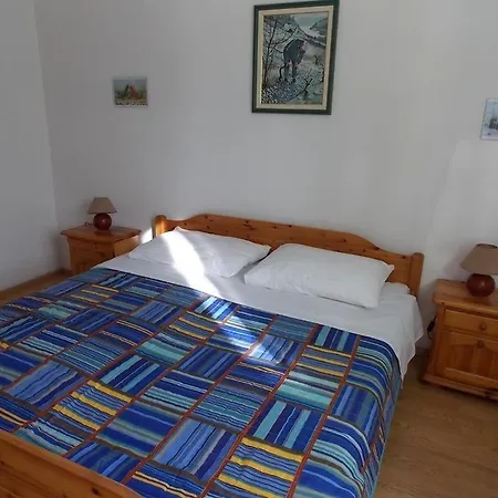 דירה Apartmenthouse *