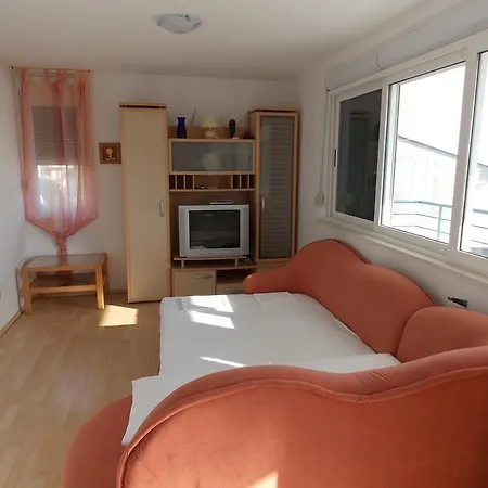 דירה Apartmenthouse טרוגיר