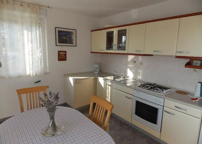 Apartmenthouse 特罗吉尔