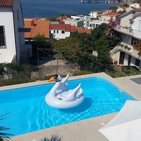 Διαμέρισμα Apartmenthouse Τρογκίρ